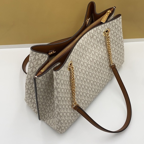 MICHAEL KORS TEAGEN LG LONG DROP SATCHEL VANILLA - Picture 8 of 16